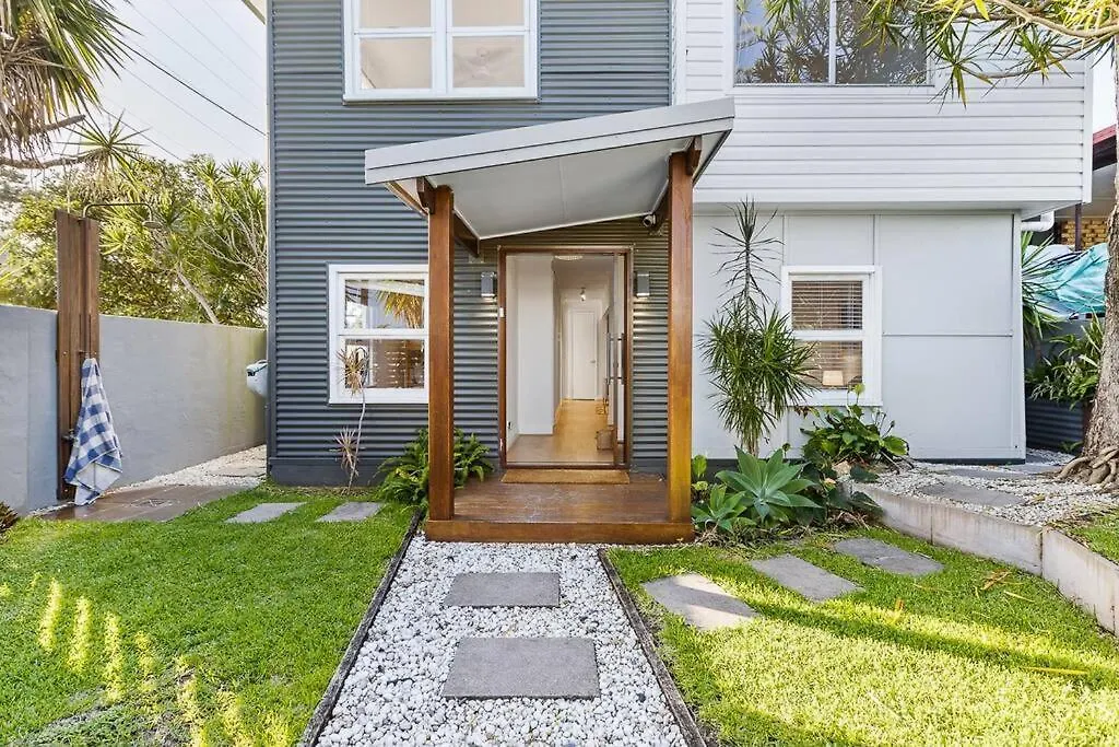 Palm Beach Villa Gold Coast location